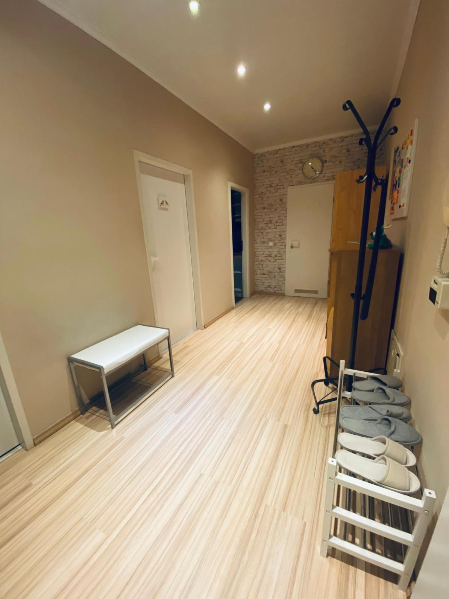 Flat For Up To 4 People In Dresden-Striesen Apartman Kültér fotó