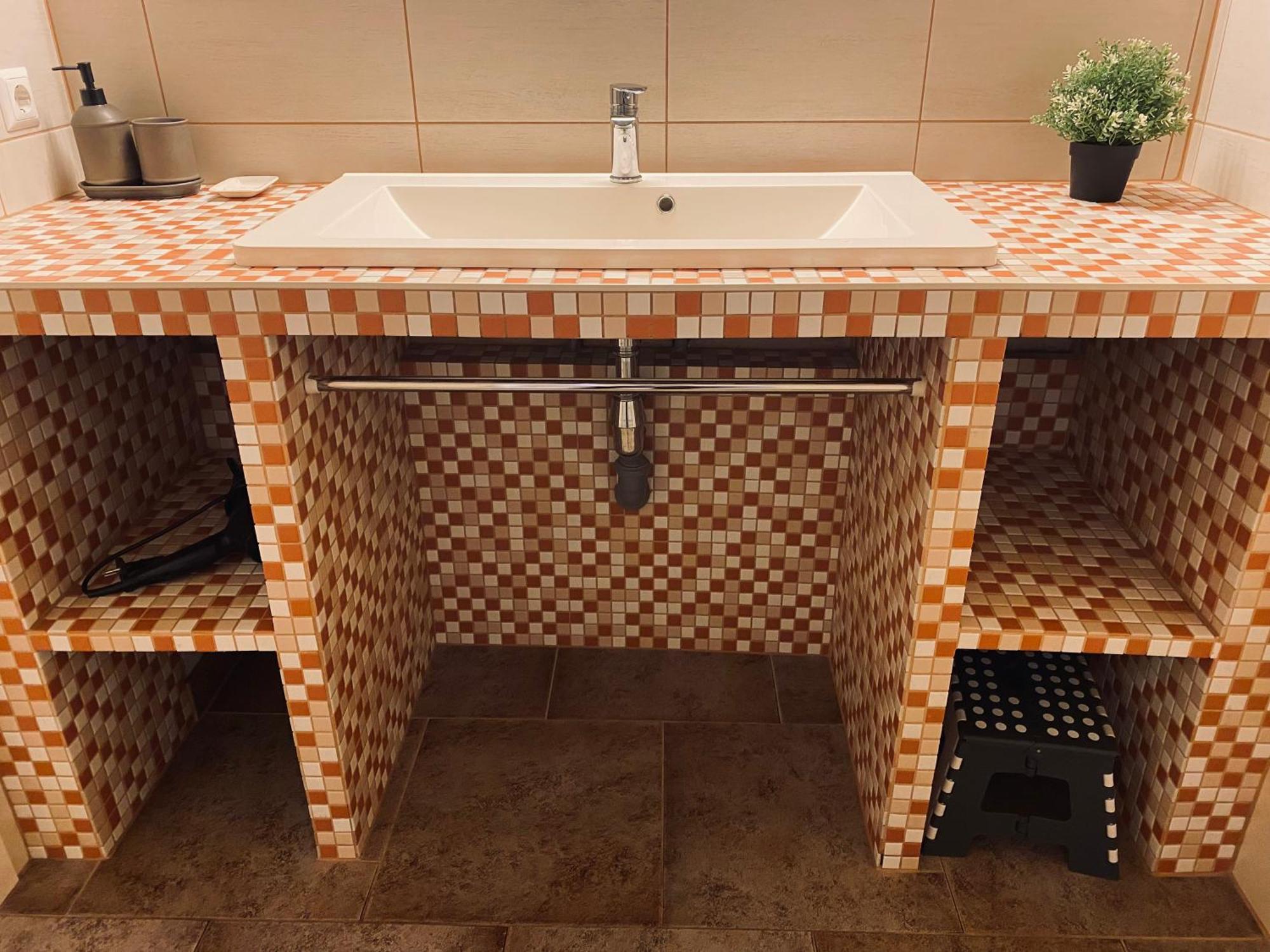 Flat For Up To 4 People In Dresden-Striesen Apartman Kültér fotó